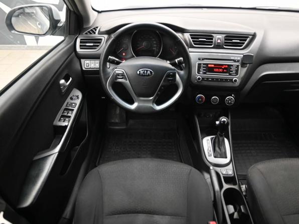 Kia Rio III Рестайлинг с пробегом 2016 года, цена 919 000 рублей, 213561 км, седан, Автокод Объявления