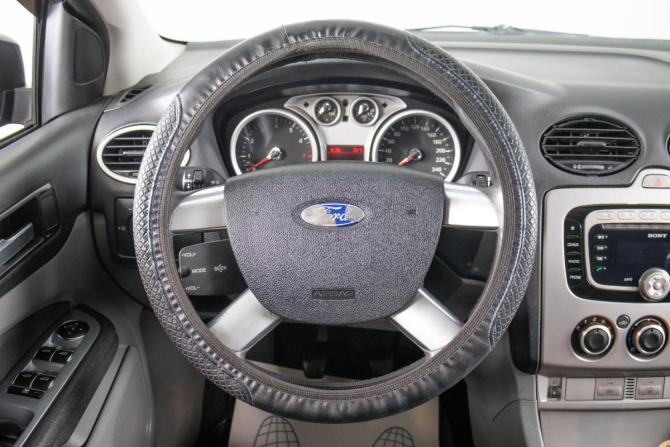 Ford Focus II Рестайлинг с пробегом 2011 года, цена 579 000 рублей, 162000 км, седан, Автокод Объявления
