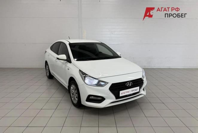 Hyundai Solaris II с пробегом 2018 года, цена 1 150 000 рублей, 185373 км, седан, Автокод Объявления
