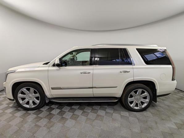 Cadillac Escalade IV с пробегом 2015 года, цена 2 500 000 рублей, 253776 км, внедорожник, Автокод Объявления