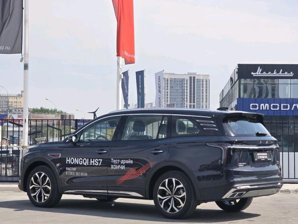 Hongqi HS7 II с пробегом 2025 года, цена 4 700 000 рублей, 517 км, внедорожник, Автокод Объявления