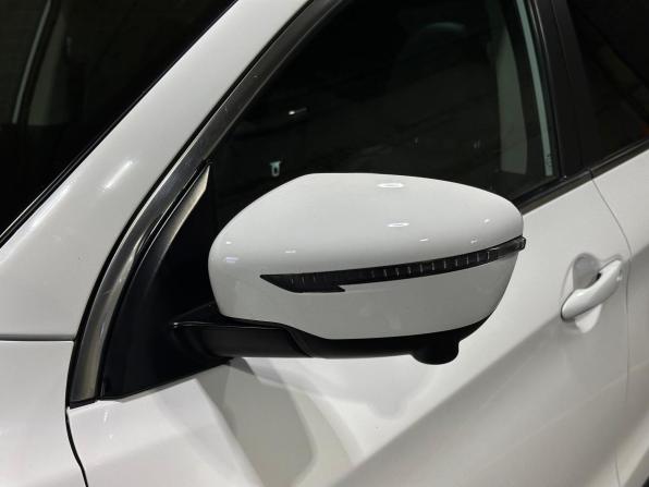 Nissan Qashqai II с пробегом 2015 года, цена 1 780 000 рублей, 90992 км, внедорожник, Автокод Объявления