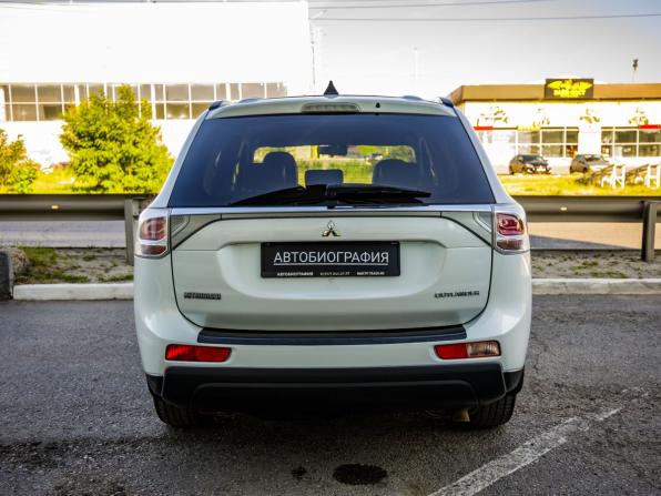 Mitsubishi Outlander III с пробегом 2013 года, цена 1 848 000 рублей, 154031 км, внедорожник, Автокод Объявления