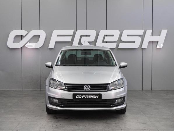 Volkswagen Polo V Рестайлинг с пробегом 2019 года, цена 1 325 000 рублей, 95311 км, седан, Автокод Объявления