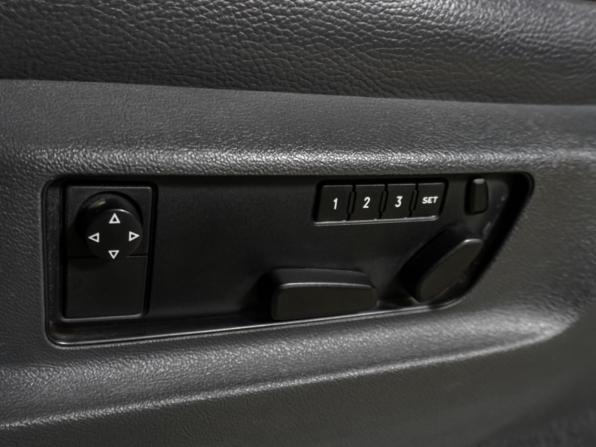 Volkswagen Touareg I Рестайлинг с пробегом 2007 года, цена 1 079 000 рублей, 204991 км, внедорожник, Автокод Объявления