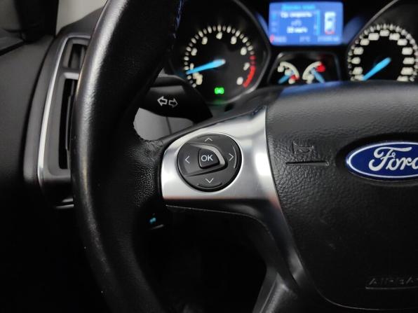 Ford Focus III с пробегом 2012 года, цена 665 000 рублей, 215078 км, седан, Автокод Объявления