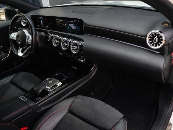 Mercedes-Benz A-Класс IV (W177) с пробегом 2019 года, цена 2 500 000 рублей, 89274 км, седан, Автокод Объявления