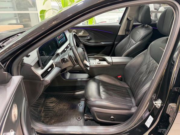 Chery Arrizo 8 с пробегом 2023 года, цена 2 250 000 рублей, 47746 км, седан, Автокод Объявления