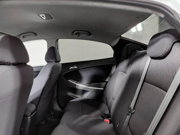 Hyundai Solaris I с пробегом 2012 года, цена 635 000 рублей, 231963 км, седан, Автокод Объявления