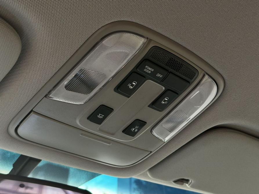 Kia Carnival III Санкт-Петербург  - изображение 22