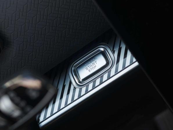Jaecoo J7 I с пробегом 2023 года, цена 2 450 000 рублей, 38703 км, внедорожник, Автокод Объявления