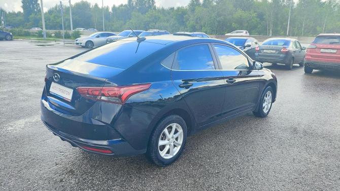Hyundai Solaris II Рестайлинг с пробегом 2021 года, цена 1 515 000 рублей, 101900 км, седан, Автокод Объявления