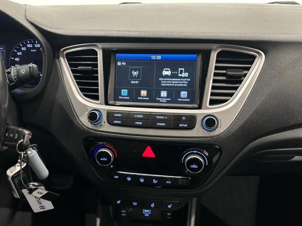 Hyundai Solaris II с пробегом 2019 года, цена 1 149 000 рублей, 179345 км, седан, Автокод Объявления