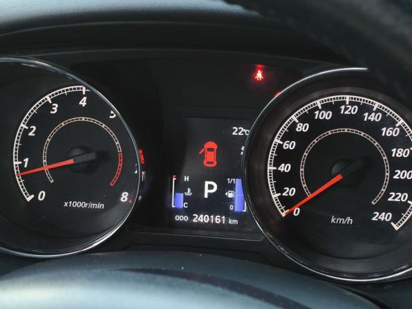 Mitsubishi ASX I с пробегом 2012 года, цена 680 000 рублей, 240159 км, внедорожник, Автокод Объявления