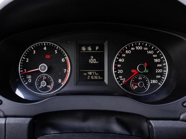 Volkswagen Jetta VI с пробегом 2014 года, цена 1 087 000 рублей, 216363 км, седан, Автокод Объявления