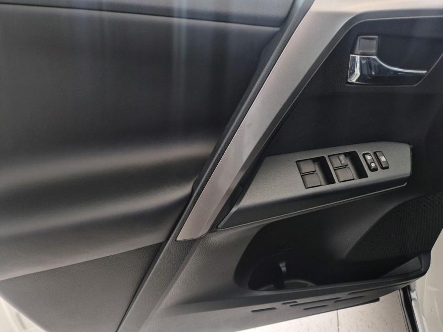 Toyota RAV4 IV (XA40) Рестайлинг Екатеринбург  - изображение 10