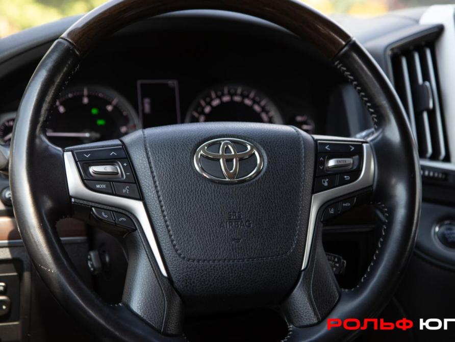 Toyota Land Cruiser 200 Series Рестайлинг 2 Москва  - изображение 20