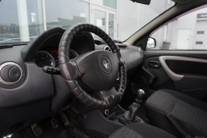 Renault Duster I с пробегом 2014 года, цена 889 000 рублей, 185934 км, внедорожник, Автокод Объявления
