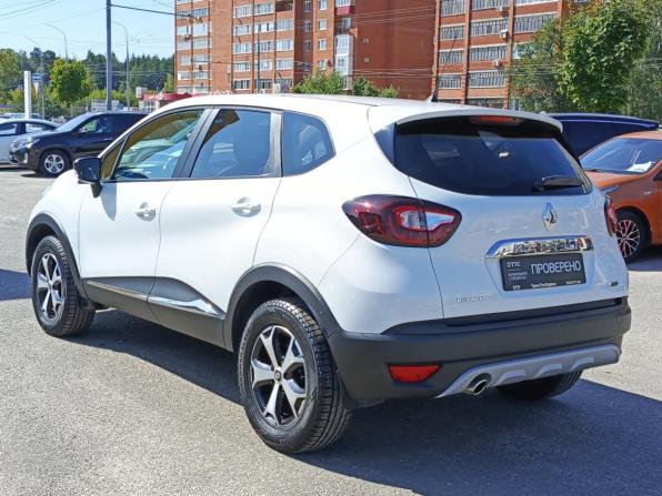 Renault Kaptur I с пробегом 2018 года, цена 1 690 000 рублей, 93014 км, внедорожник, Автокод Объявления