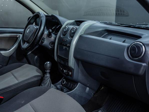 Renault Duster I Рестайлинг с пробегом 2016 года, цена 1 115 000 рублей, 156632 км, внедорожник, Автокод Объявления