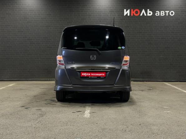 Honda Freed I Рестайлинг с пробегом 2013 года, цена 980 000 рублей, 325905 км, компактвэн, Автокод Объявления