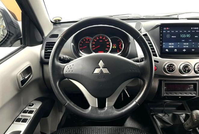 Mitsubishi L200 IV с пробегом 2011 года, цена 2 230 000 рублей, 83806 км, offers.body_type.unknown, Автокод Объявления