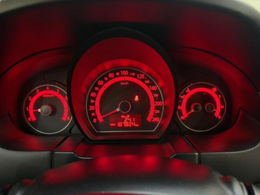 Kia Ceed I Рестайлинг Санкт-Петербург  - изображение 8
