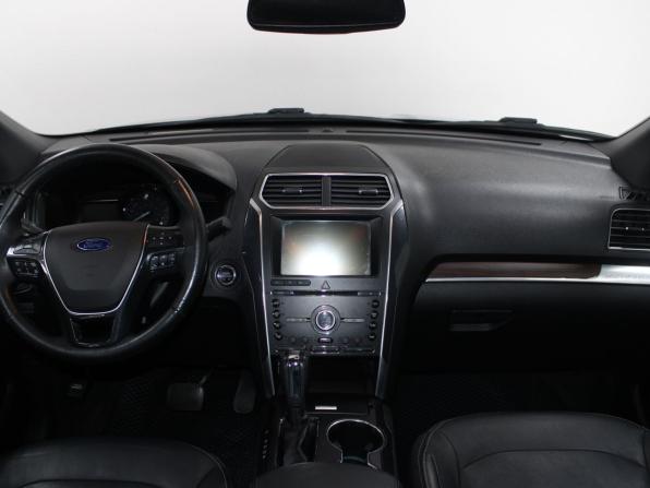 Ford Explorer V Рестайлинг с пробегом 2018 года, цена 2 999 900 рублей, 115571 км, внедорожник, Автокод Объявления