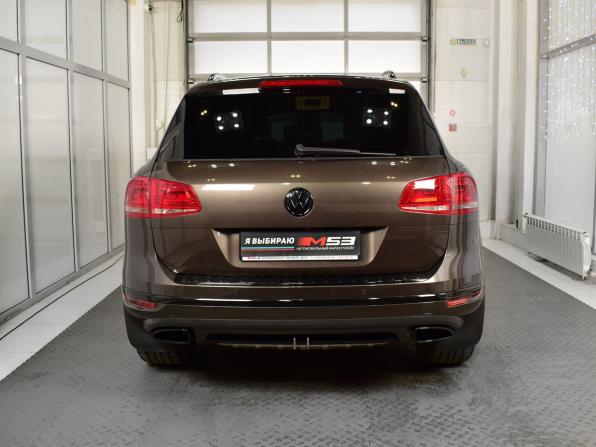Volkswagen Touareg II Рестайлинг с пробегом 2015 года, цена 2 999 995 рублей, 198839 км, внедорожник, Автокод Объявления