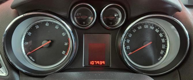 Opel Mokka I с пробегом 2014 года, цена 1 150 000 рублей, 108000 км, внедорожник, Автокод Объявления