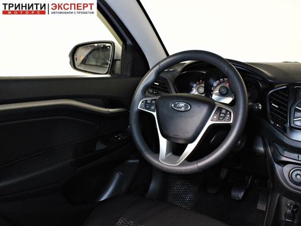 Lada (ВАЗ) Vesta I с пробегом 2018 года, цена 997 000 рублей, 99307 км, седан, Автокод Объявления