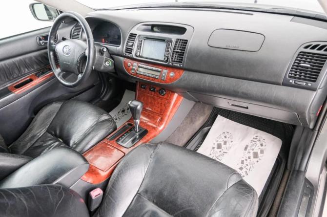 Toyota Camry V (XV30) Рестайлинг с пробегом 2004 года, цена 899 000 рублей, 270000 км, седан, Автокод Объявления