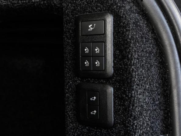 Land Rover Range Rover IV Рестайлинг с пробегом 2019 года, цена 5 990 000 рублей, 164468 км, внедорожник, Автокод Объявления
