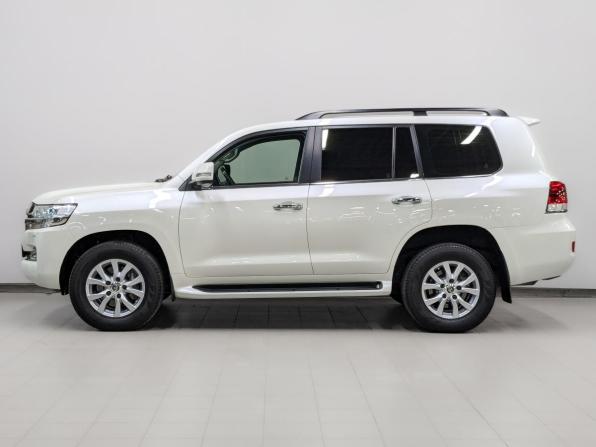 Toyota Land Cruiser 200 Series Рестайлинг 2 с пробегом 2017 года, цена 8 300 000 рублей, 29784 км, внедорожник, Автокод Объявления