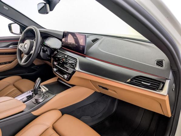 BMW 5 серии VII (G30/G31/G38) Рестайлинг с пробегом 2021 года, цена 5 225 000 рублей, 52720 км, седан, Автокод Объявления