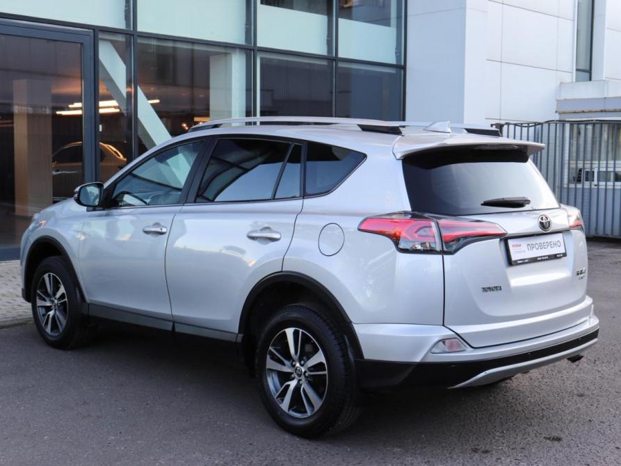 Toyota RAV4 IV (XA40) Рестайлинг Химки  - изображение 6