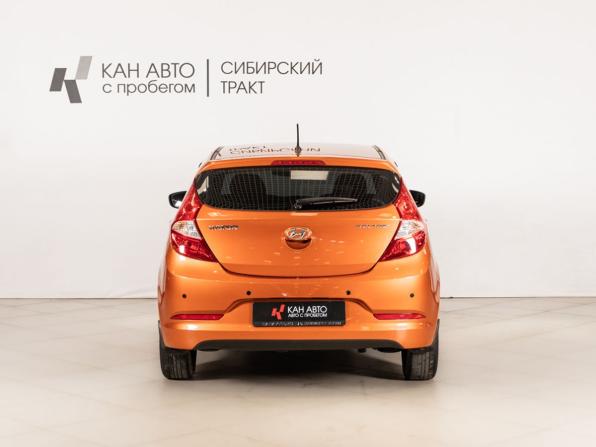 Hyundai Solaris I Рестайлинг с пробегом 2015 года, цена 806 800 рублей, 110129 км, хэтчбек, Автокод Объявления