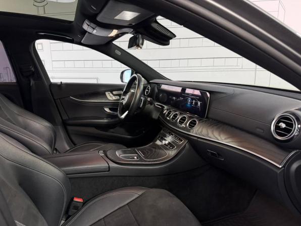 Mercedes-Benz E-Класс V (W213 S213 C238) Рестайлинг с пробегом 2021 года, цена 5 430 000 рублей, 63391 км, седан, Автокод Объявления