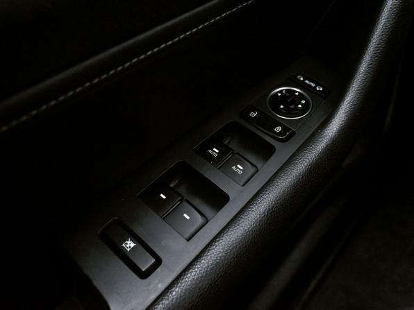 Hyundai Sonata VII (LF) Рестайлинг с пробегом 2017 года, цена 1 685 000 рублей, 100089 км, седан, Автокод Объявления