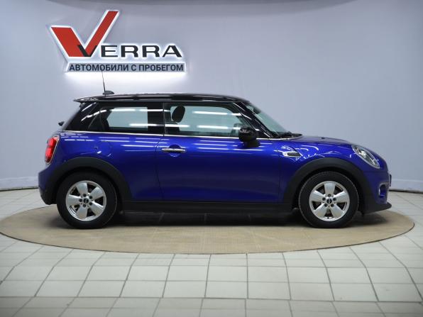 Mini Hatch III (F55/F56) Рестайлинг с пробегом 2018 года, цена 1 730 000 рублей, 69244 км, хэтчбек, Автокод Объявления