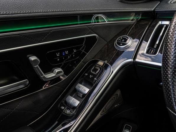 Mercedes-Benz S-Класс VII (W223) с пробегом 2021 года, цена 7 949 000 рублей, 88620 км, седан, Автокод Объявления