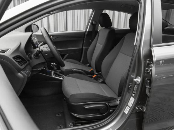 Hyundai Solaris II Рестайлинг с пробегом 2021 года, цена 1 370 000 рублей, 182294 км, седан, Автокод Объявления