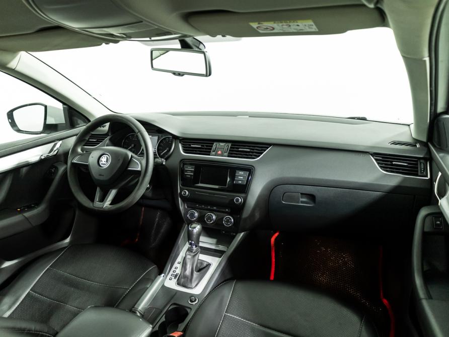 Skoda Octavia III (A7) Санкт-Петербург  - изображение 9