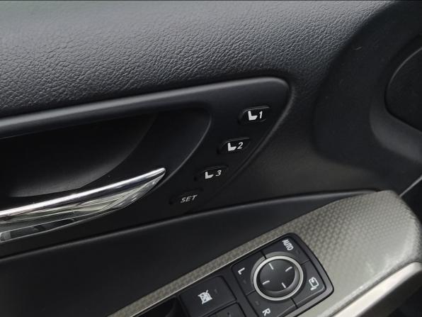 Lexus IS III с пробегом 2013 года, цена 2 399 000 рублей, 172840 км, седан, Автокод Объявления