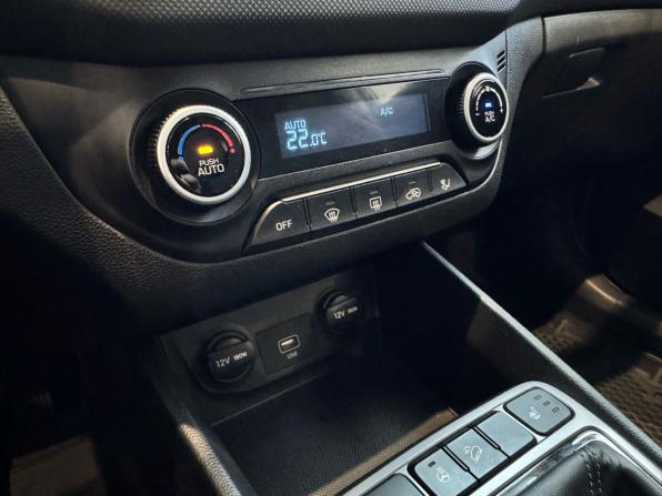 Hyundai Creta I с пробегом 2019 года, цена 1 749 000 рублей, 118200 км, внедорожник, Автокод Объявления