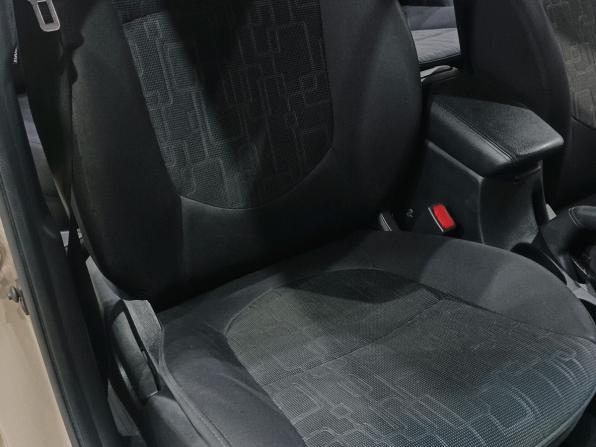 Kia Rio III с пробегом 2013 года, цена 940 000 рублей, 97340 км, хэтчбек, Автокод Объявления