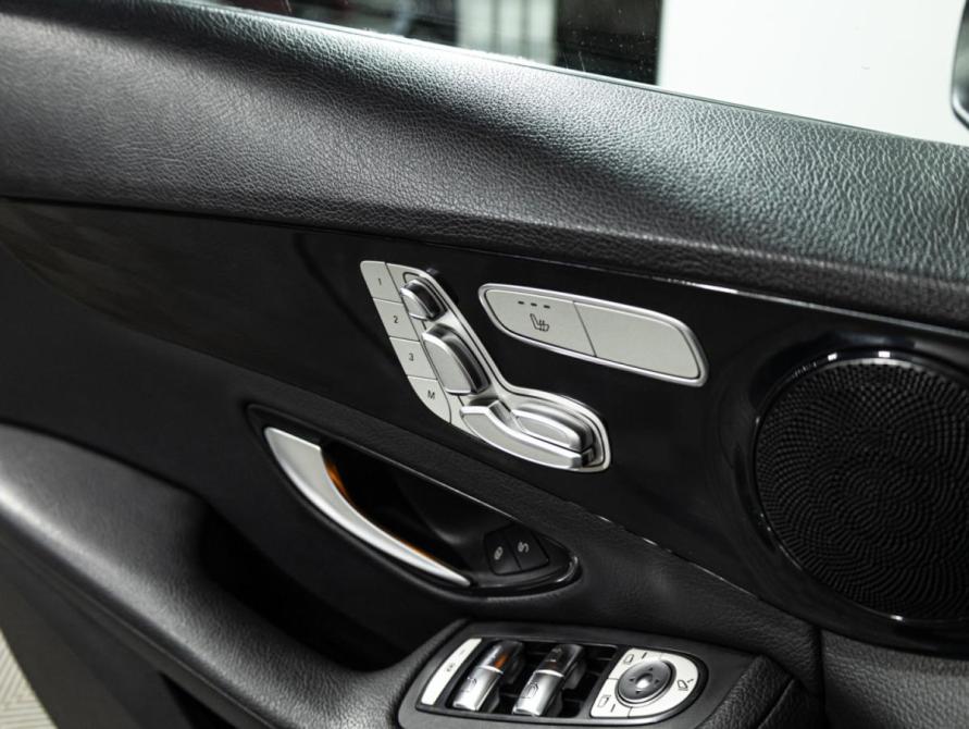 Mercedes-Benz C-Класс IV (W205) Рестайлинг Санкт-Петербург  - изображение 20