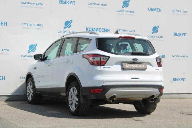 Ford Kuga II Рестайлинг с пробегом 2018 года, цена 1 860 000 рублей, 65000 км, внедорожник, Автокод Объявления