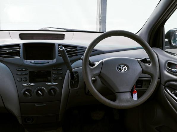 Toyota Prius I Рестайлинг (XW10) с пробегом 2001 года, цена 329 000 рублей, 352185 км, седан, Автокод Объявления