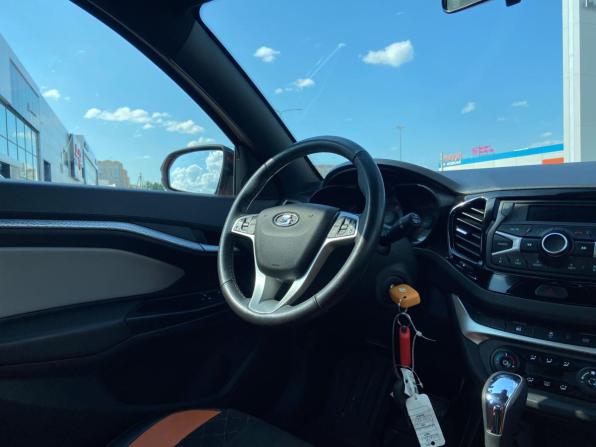 Lada (ВАЗ) Vesta I с пробегом 2020 года, цена 1 270 000 рублей, 56619 км, универсал, Автокод Объявления